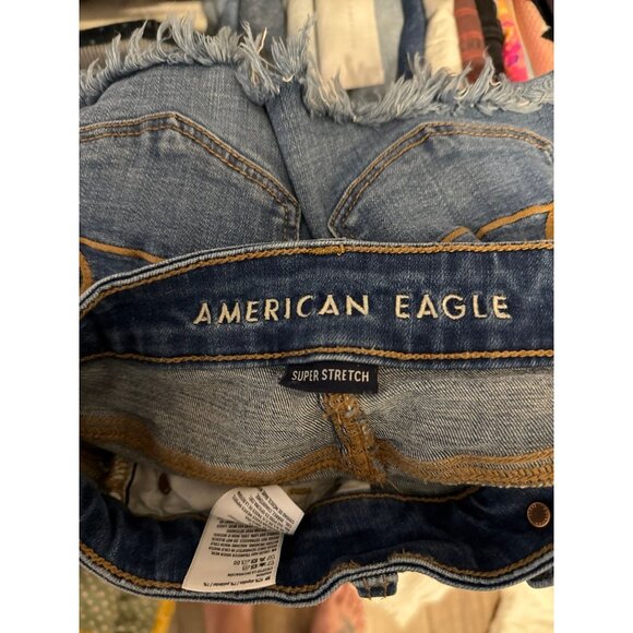 American Eagle Hi-Rise Shortie Shorts - Picture 5 of 5